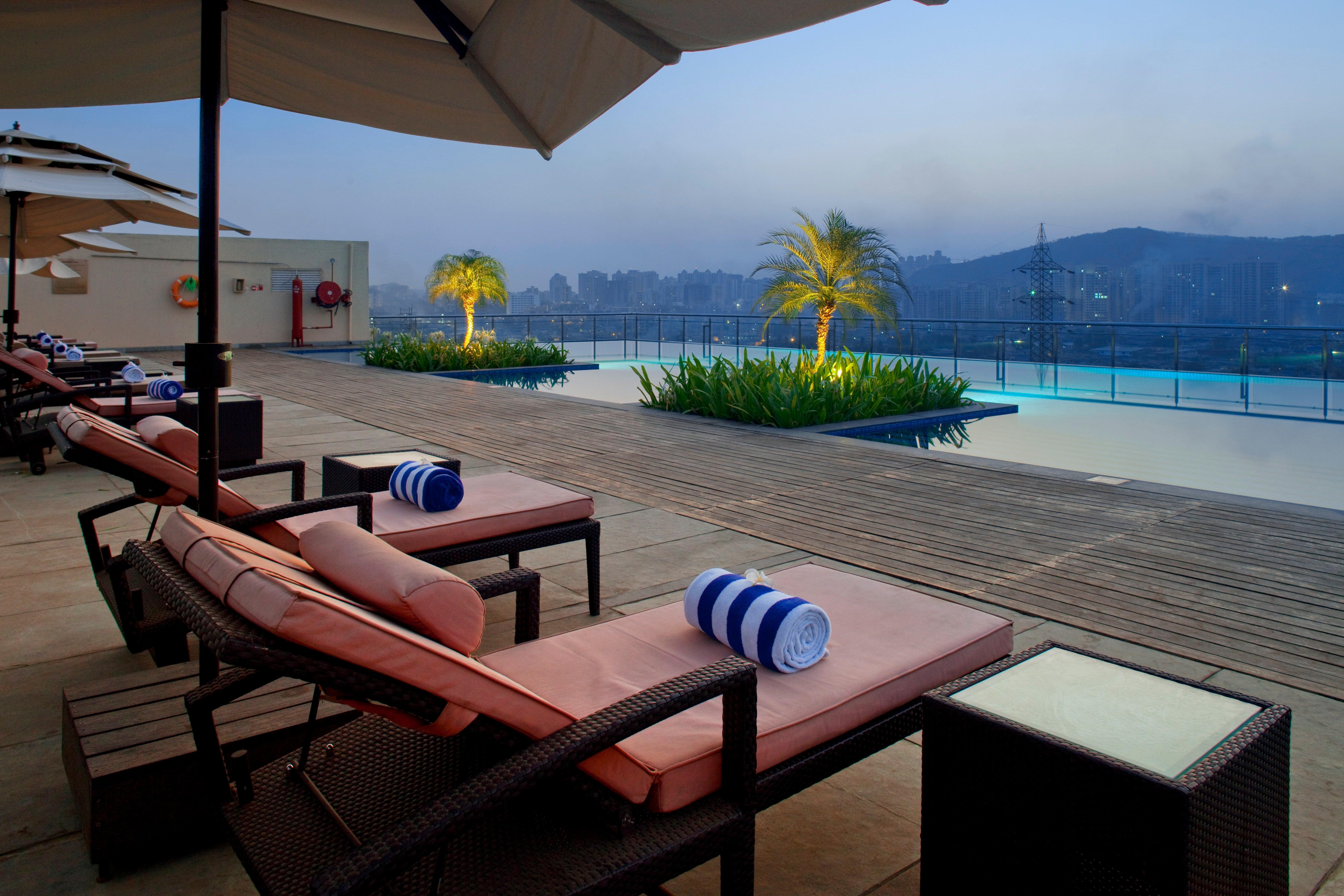 Holiday Inn Mumbai International Airport By Ihg Exterior foto The Park, Hyderabad